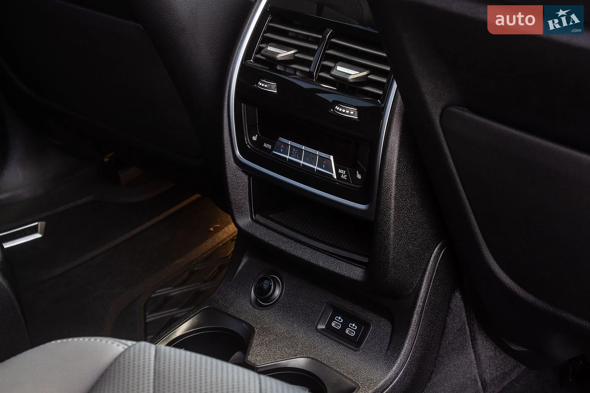 2024 BMW X7 - мініатюра 59