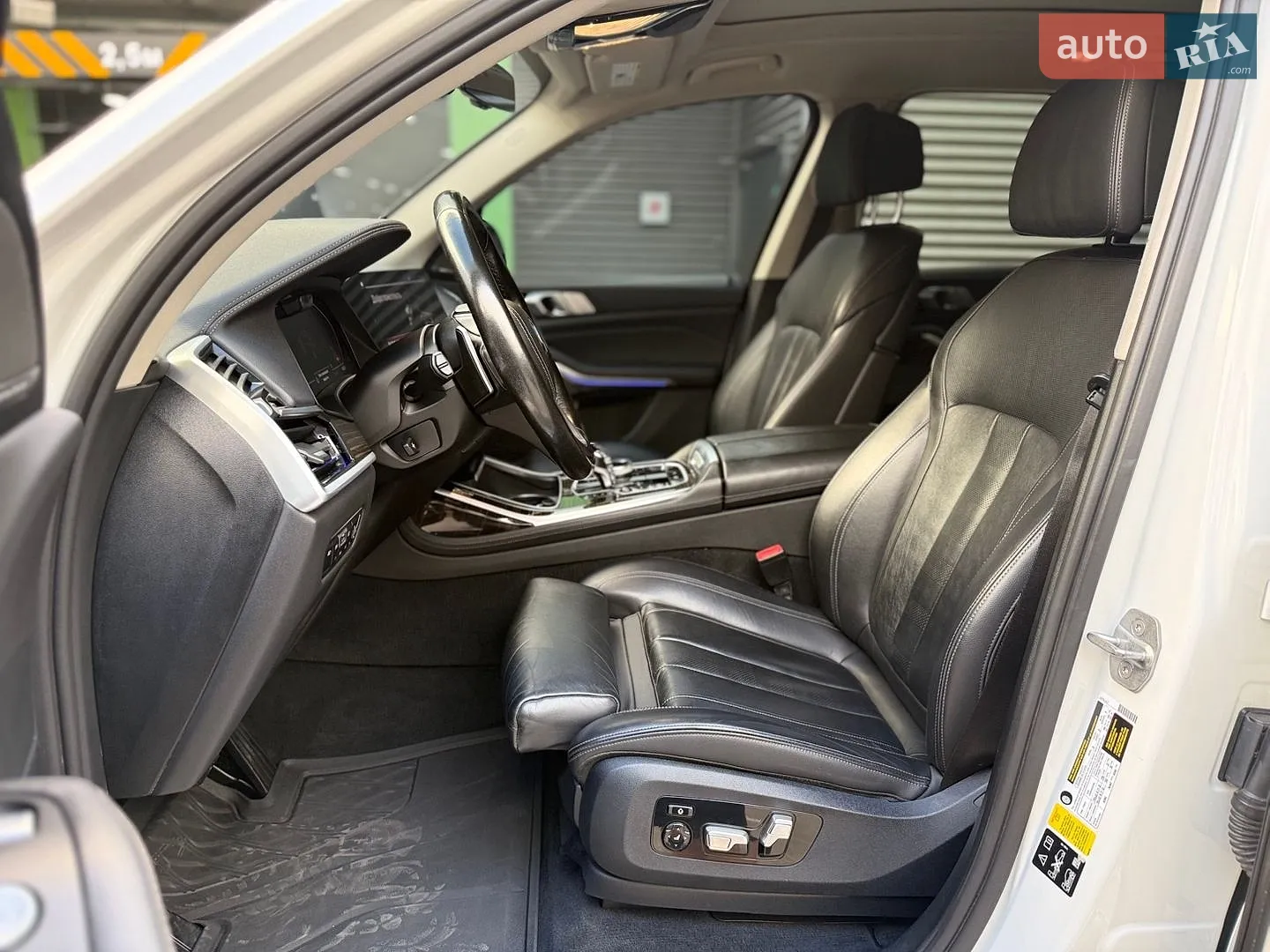 2019 BMW X7 - мініатюра 16