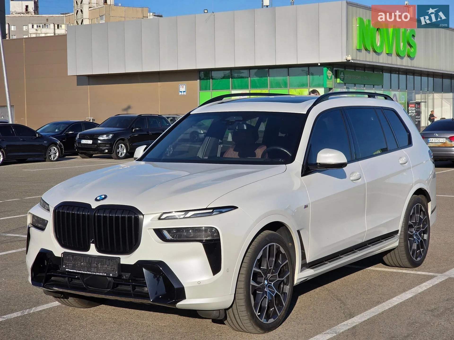 2023 BMW X7 - мініатюра 2