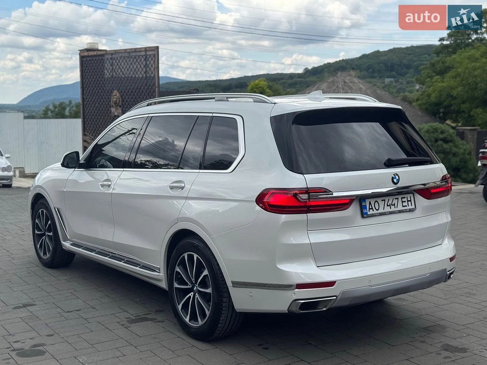 2019 BMW X7 - мініатюра 16