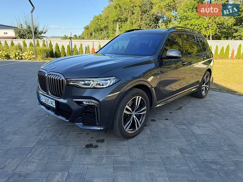 BMW X7