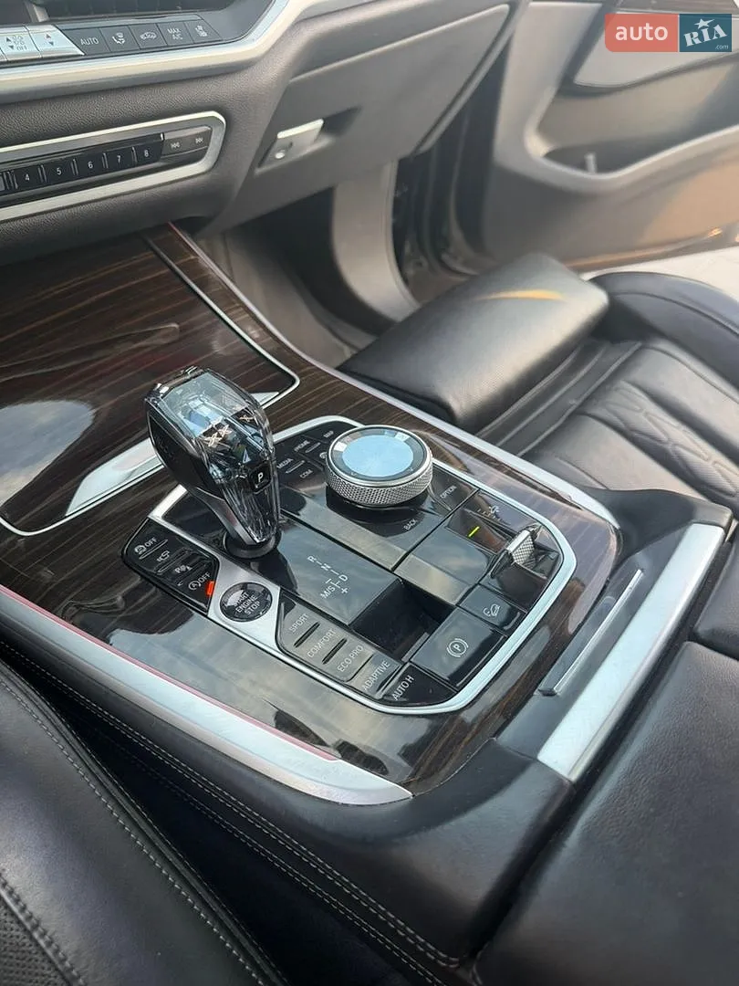 2020 BMW X7 - мініатюра 11