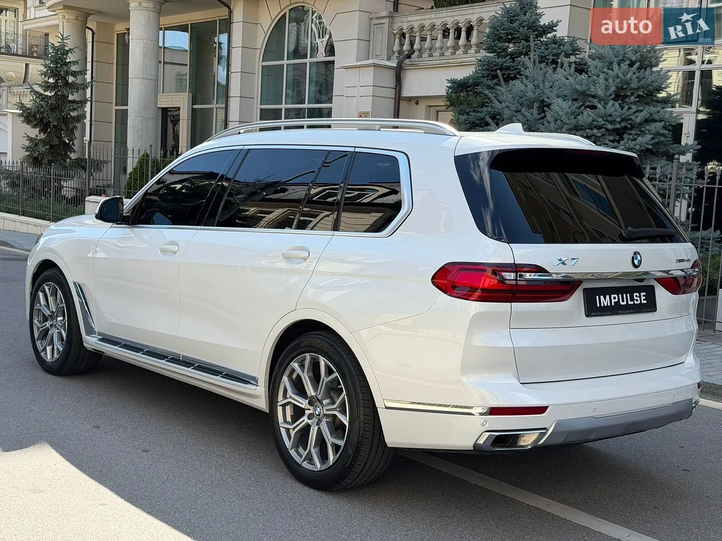 2020 BMW X7 - мініатюра 8