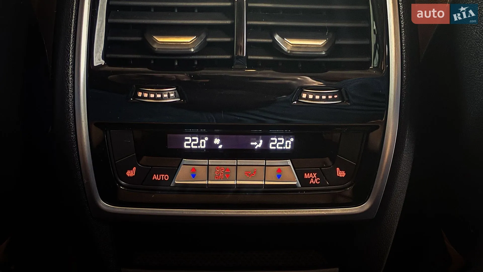 2019 BMW X7 - мініатюра 15