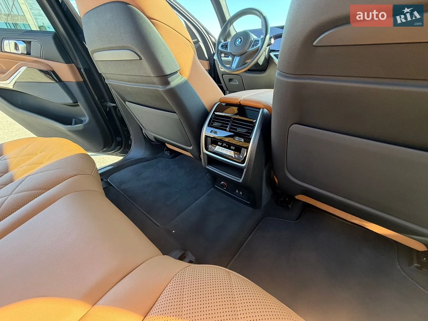 2023 BMW X7 - мініатюра 28