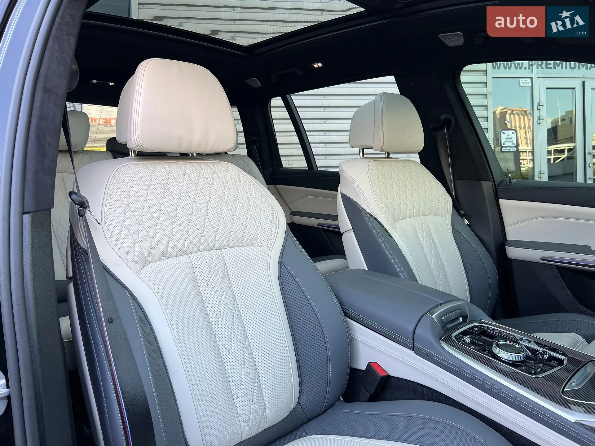 2025 BMW X7 - мініатюра 37