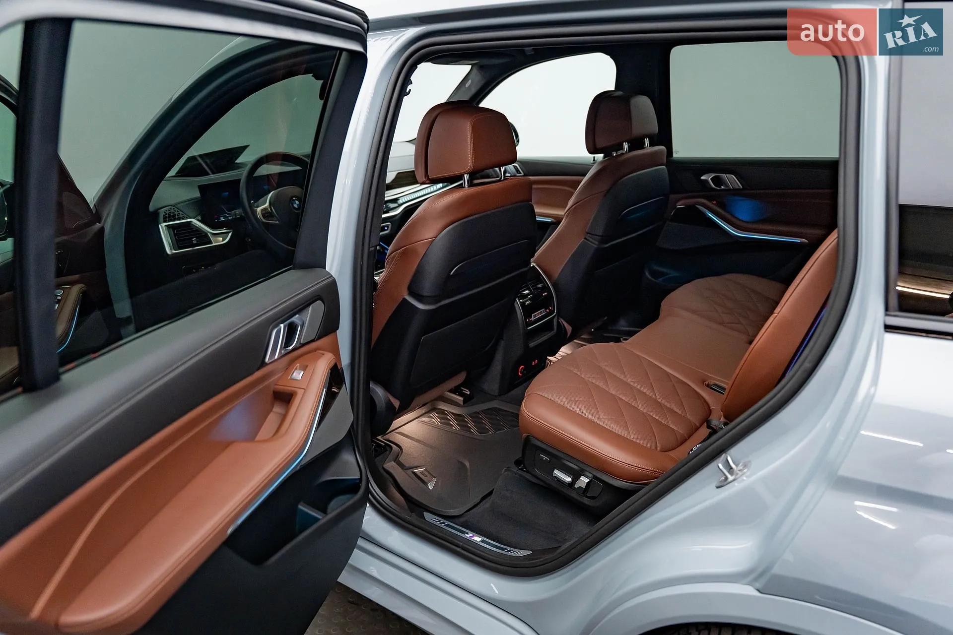 2024 BMW X7 - мініатюра 9