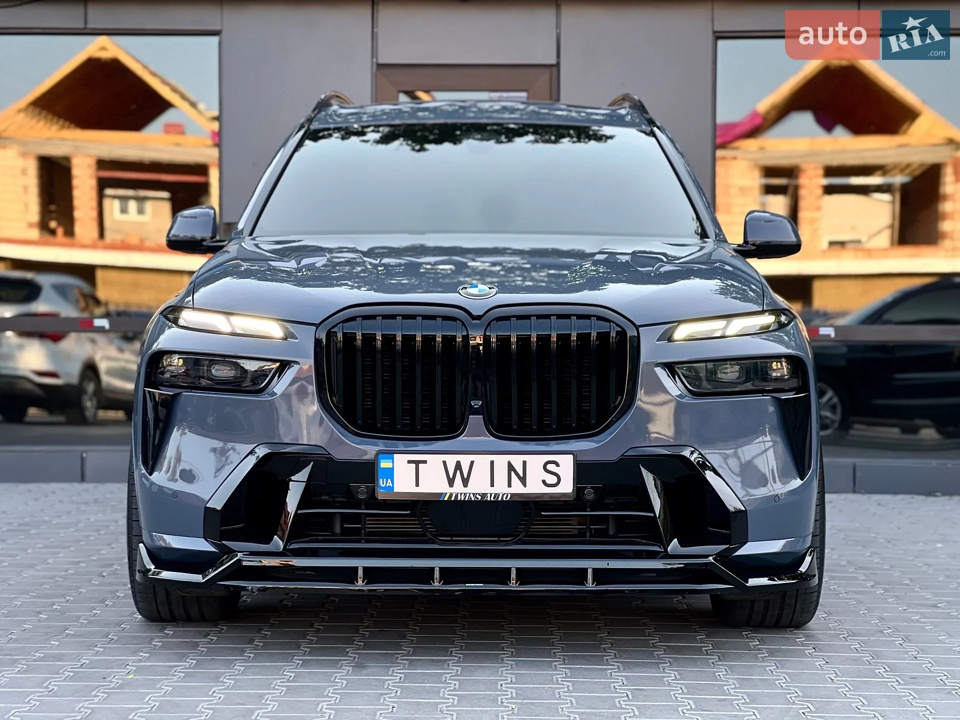 2023 BMW X7 - мініатюра 2