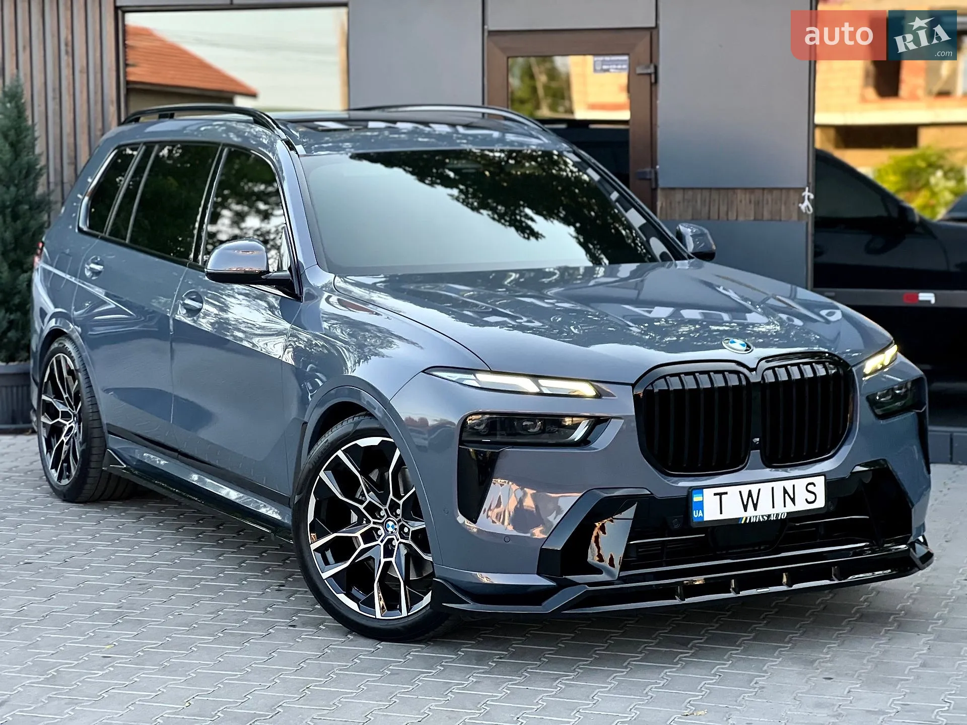 2023 BMW X7 - мініатюра 4