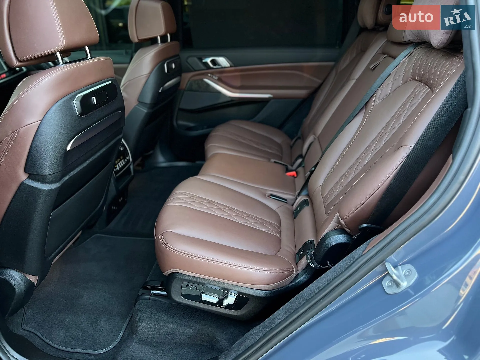 2023 BMW X7 - мініатюра 9