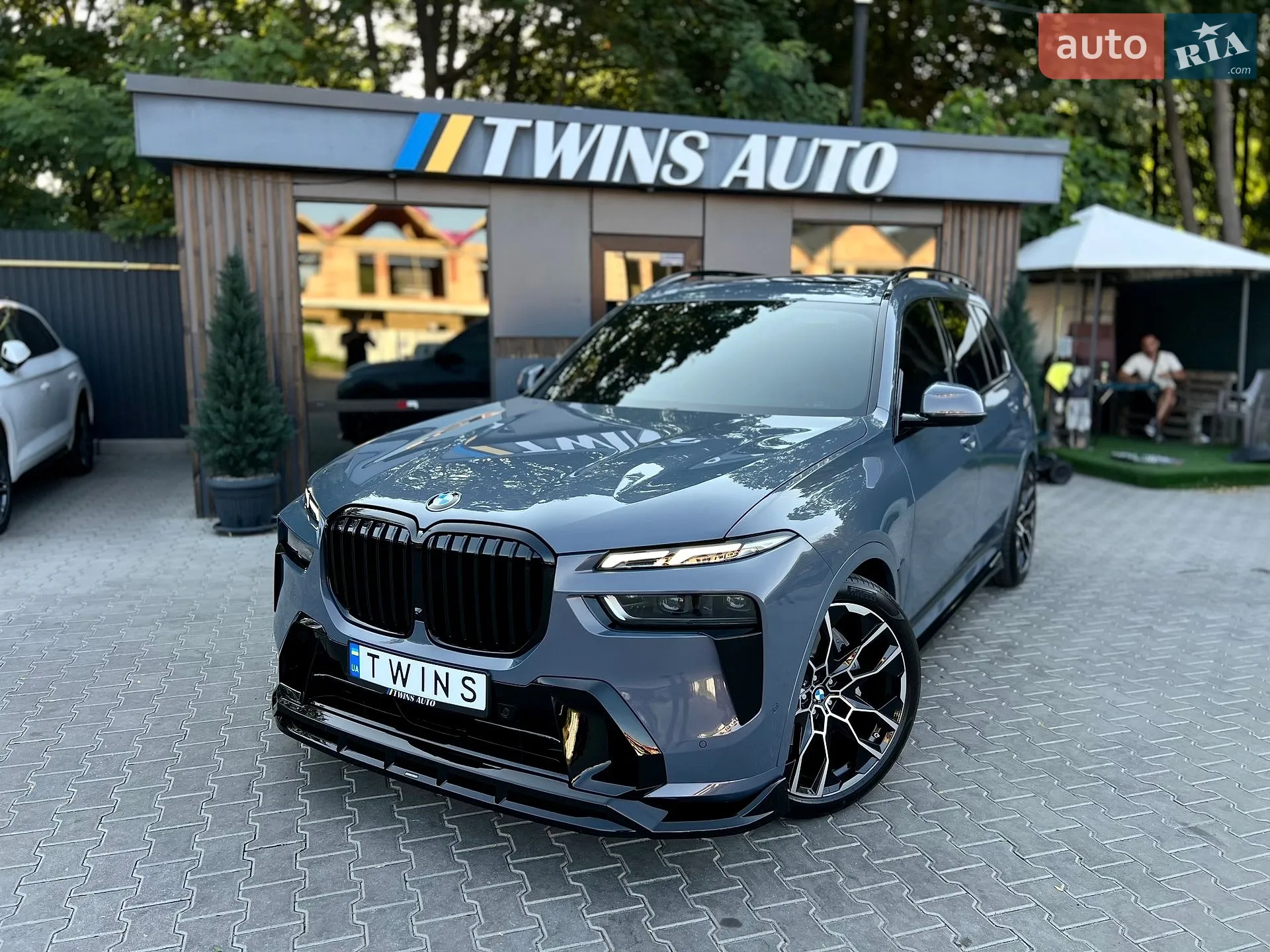 2023 BMW X7 - мініатюра 11
