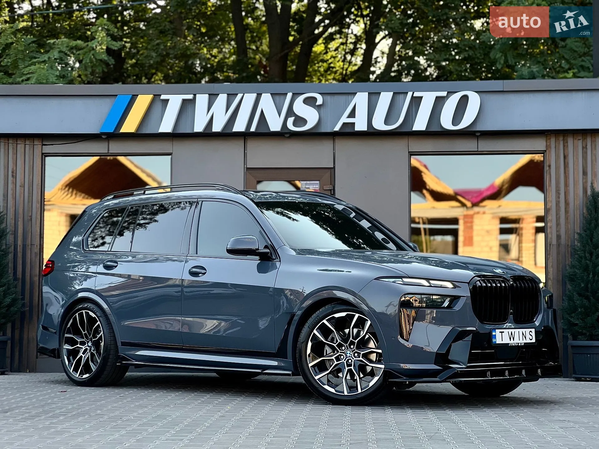 2023 BMW X7 - мініатюра 17