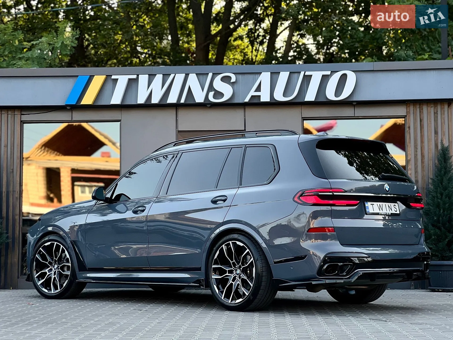 2023 BMW X7 - мініатюра 27