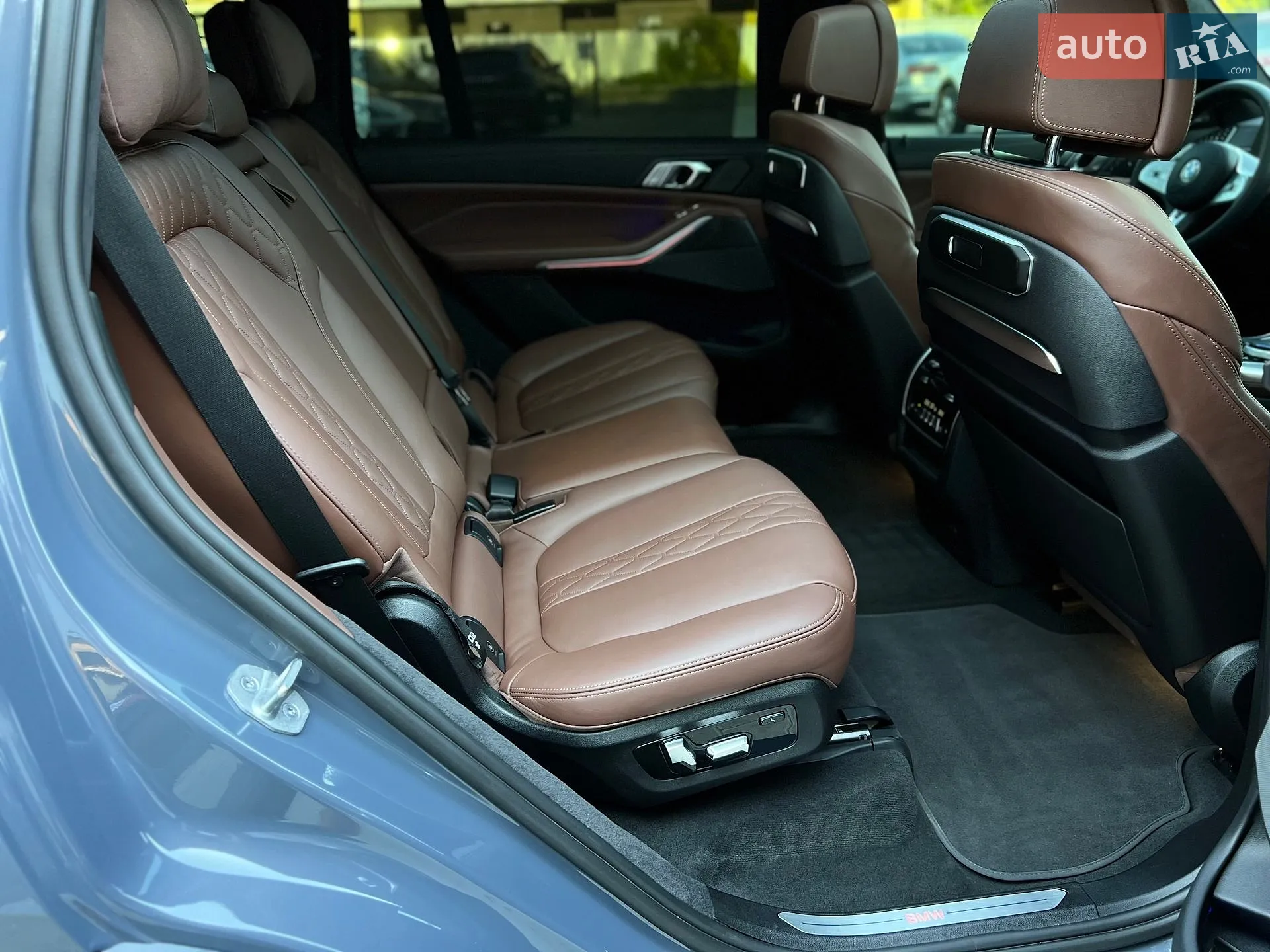 2023 BMW X7 - мініатюра 30