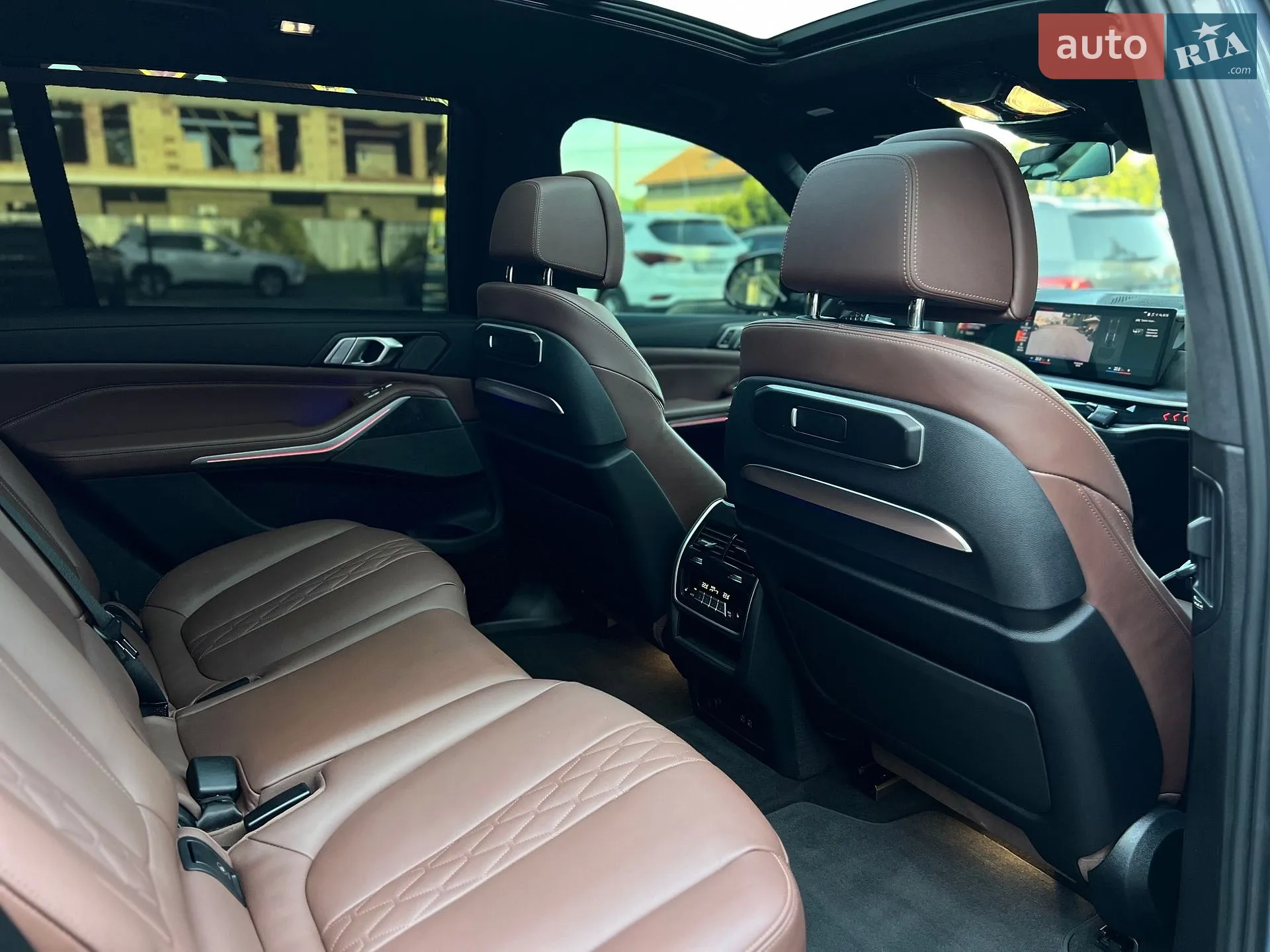 2023 BMW X7 - мініатюра 38