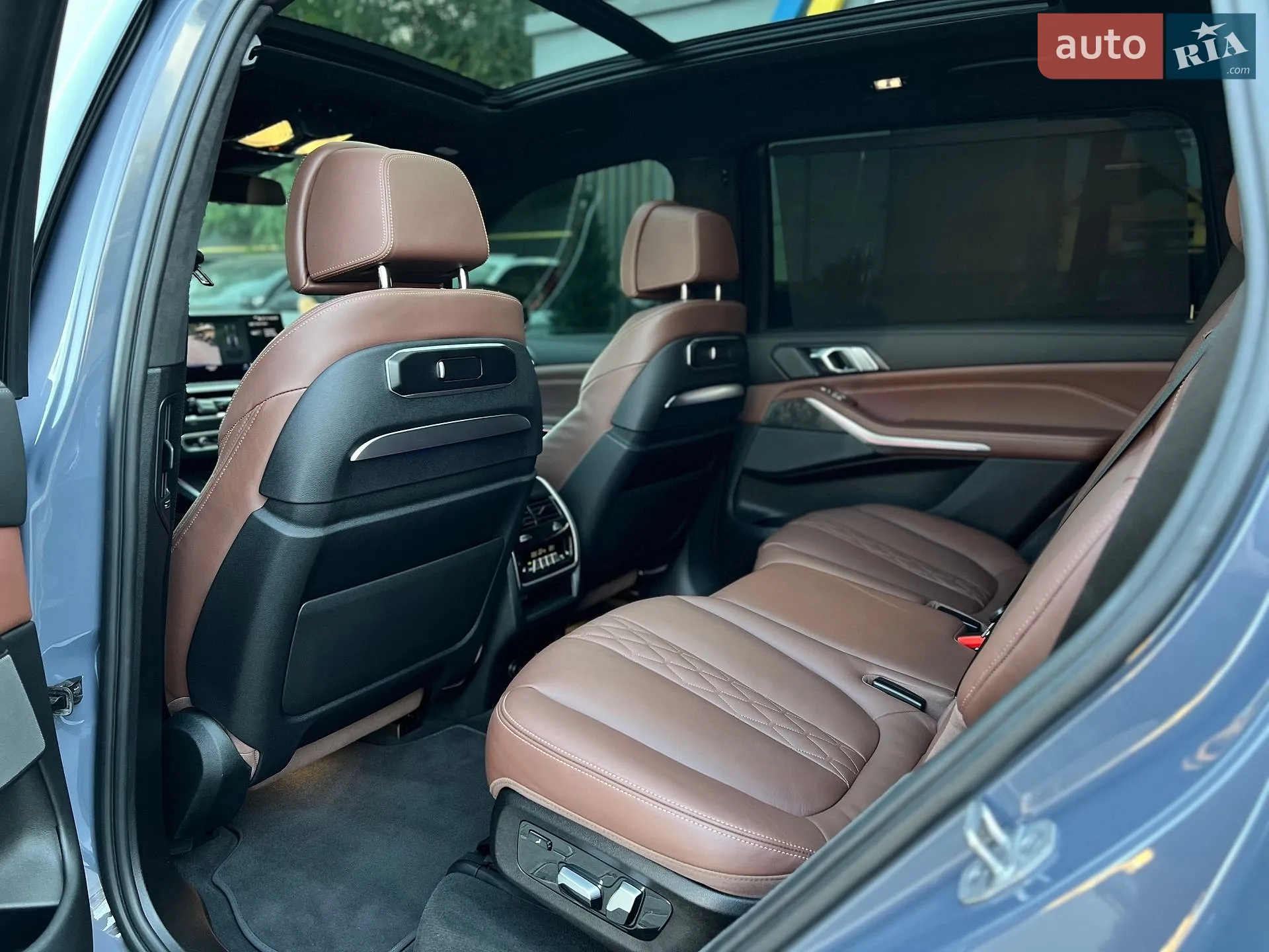 2023 BMW X7 - мініатюра 39