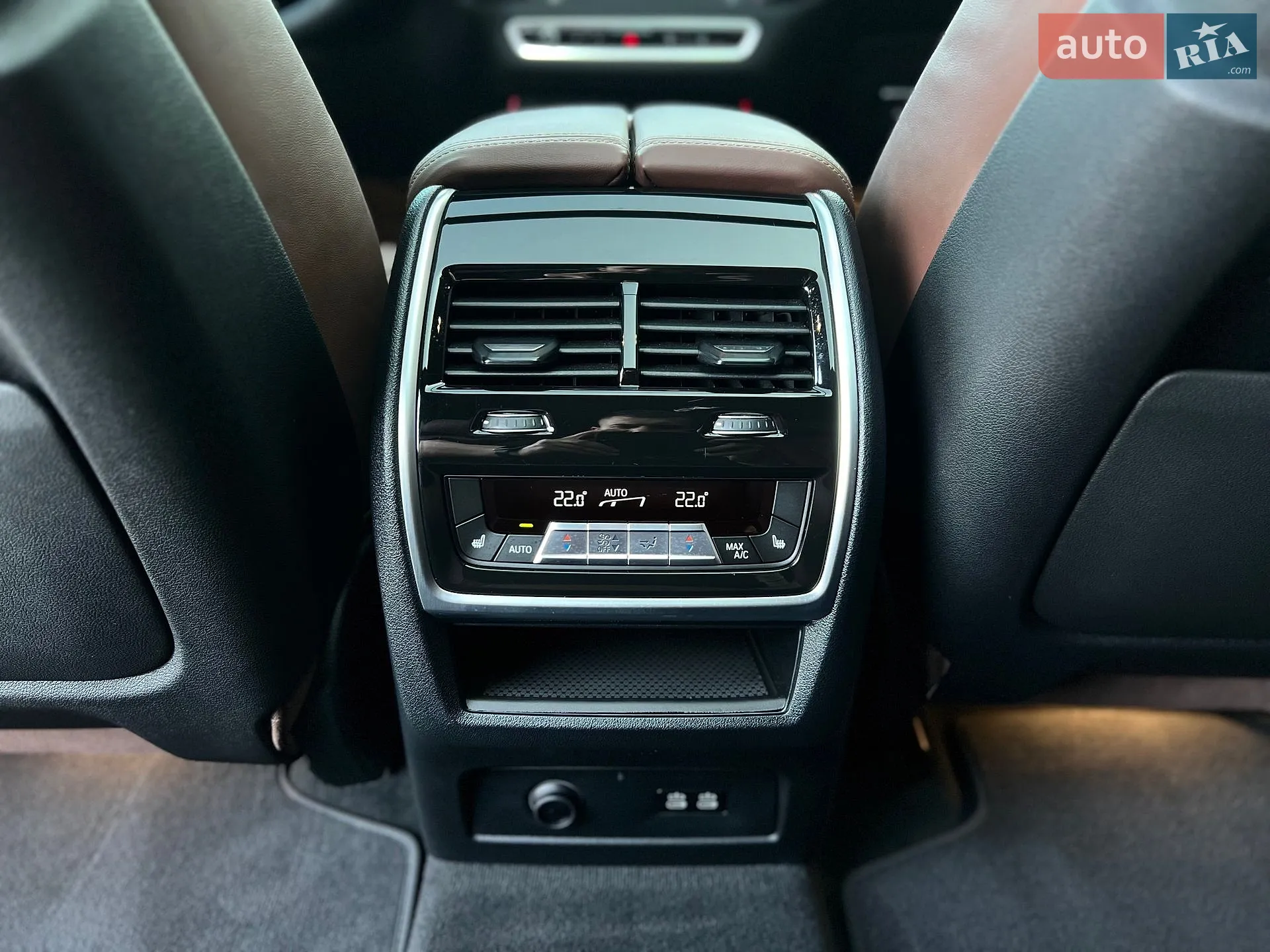 2023 BMW X7 - мініатюра 40