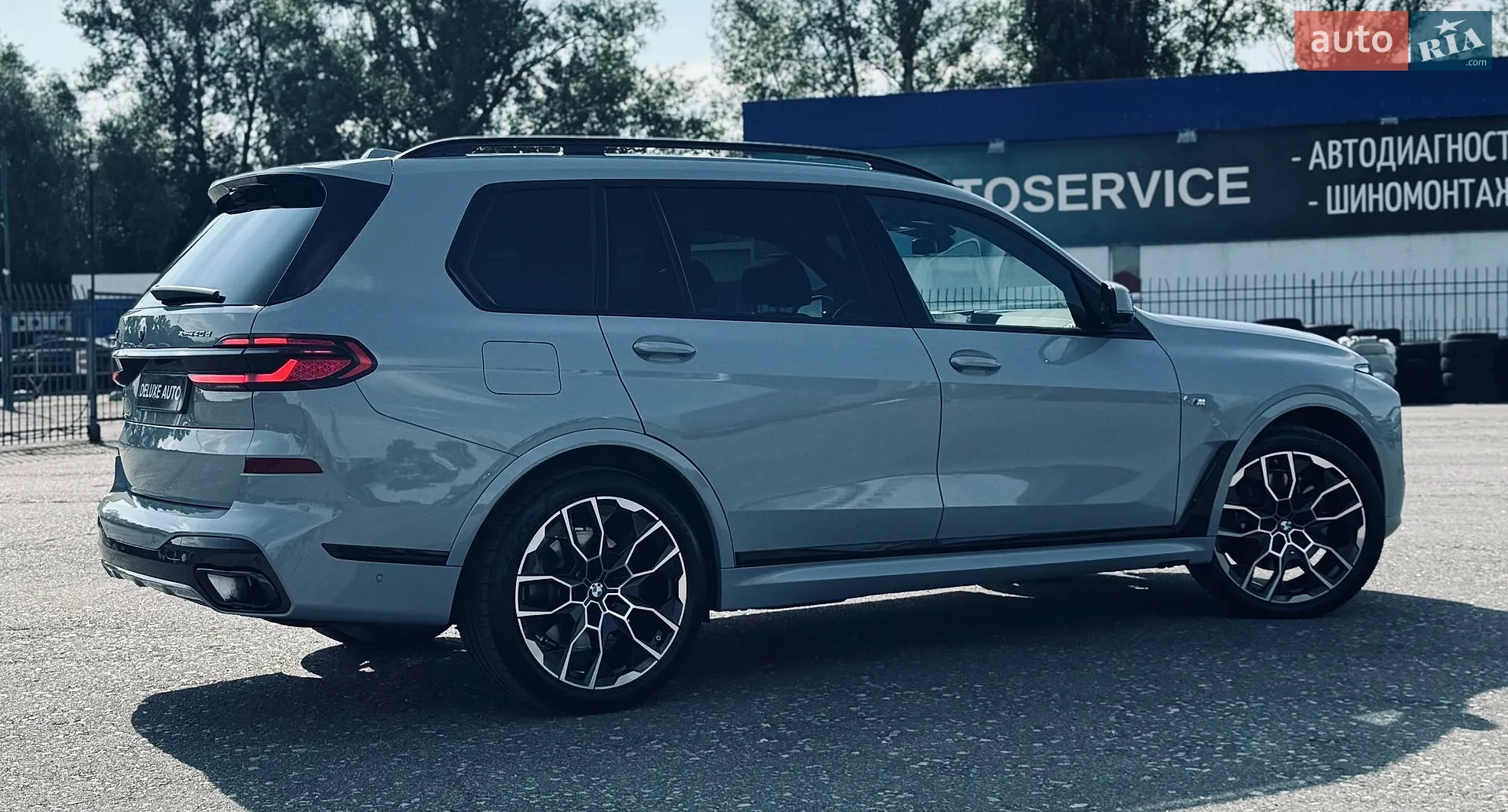 2025 BMW X7 - мініатюра 11