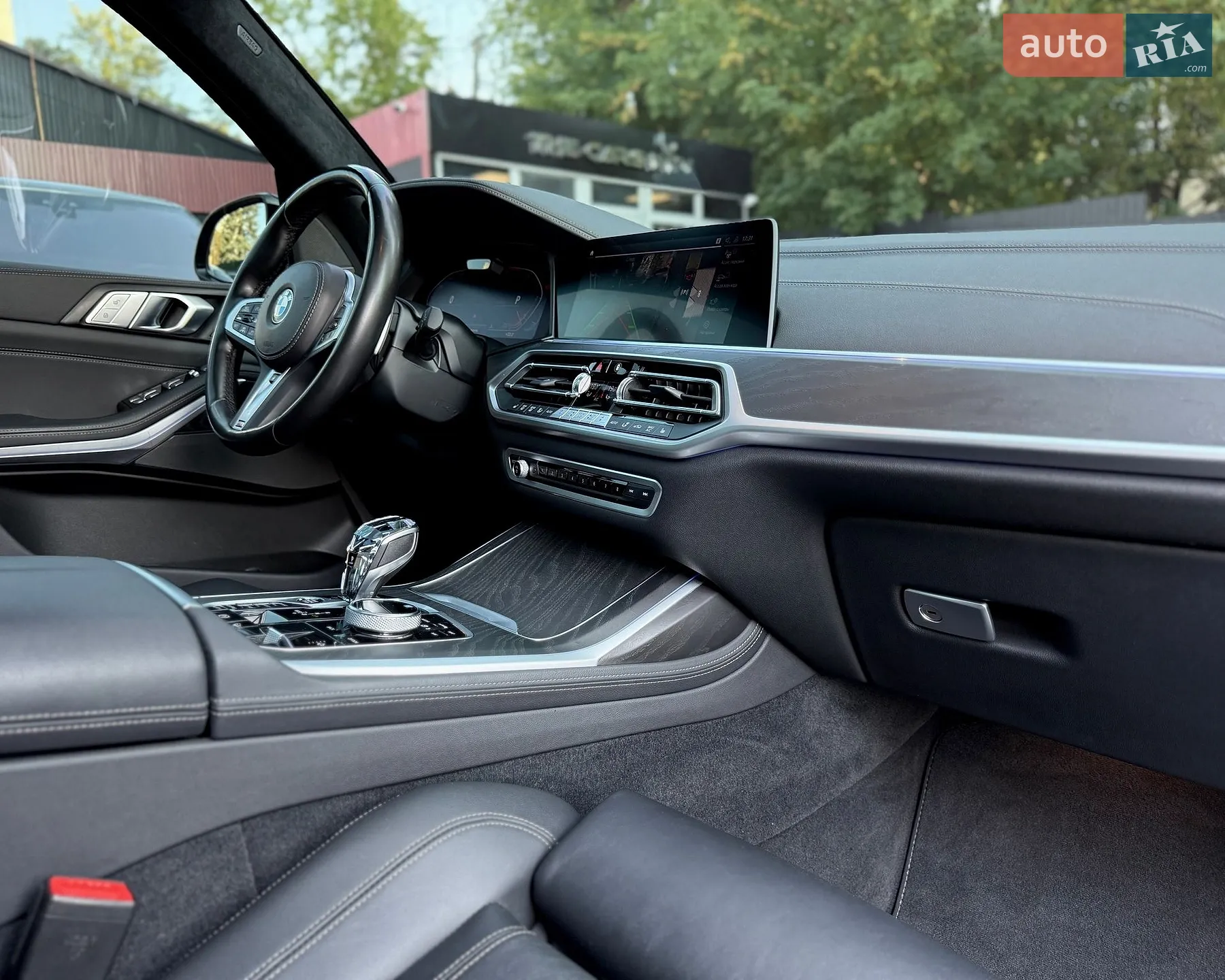 2022 BMW X7 - мініатюра 19