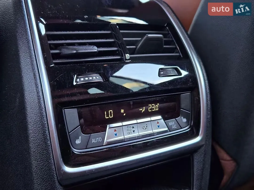 2019 BMW X7 - мініатюра 22
