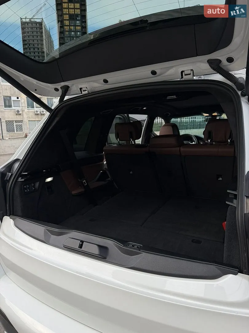 2020 BMW X7 - мініатюра 10