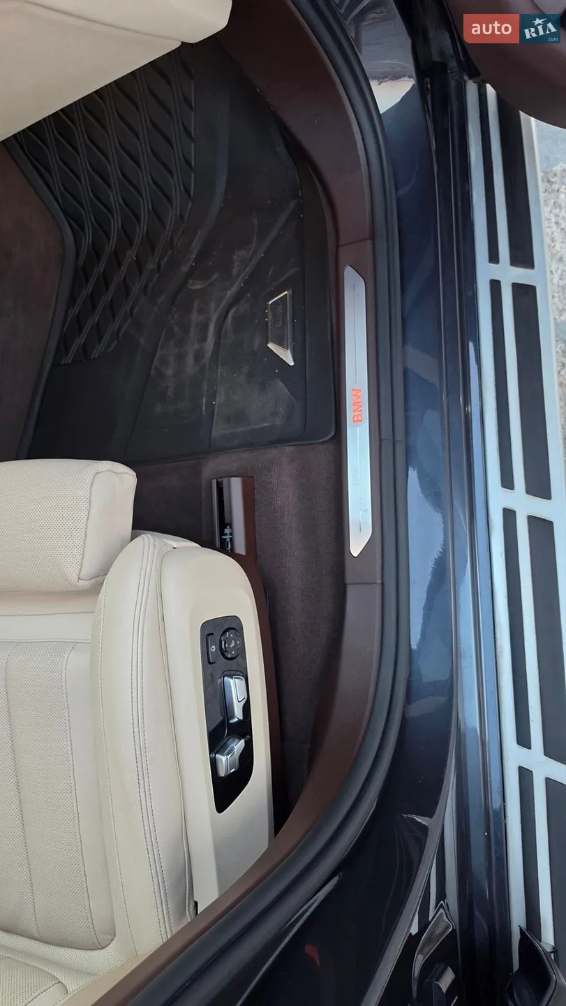 2019 BMW X7 - мініатюра 18