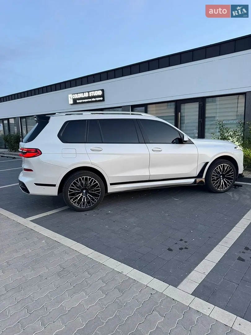 2020 BMW X7 - мініатюра 11