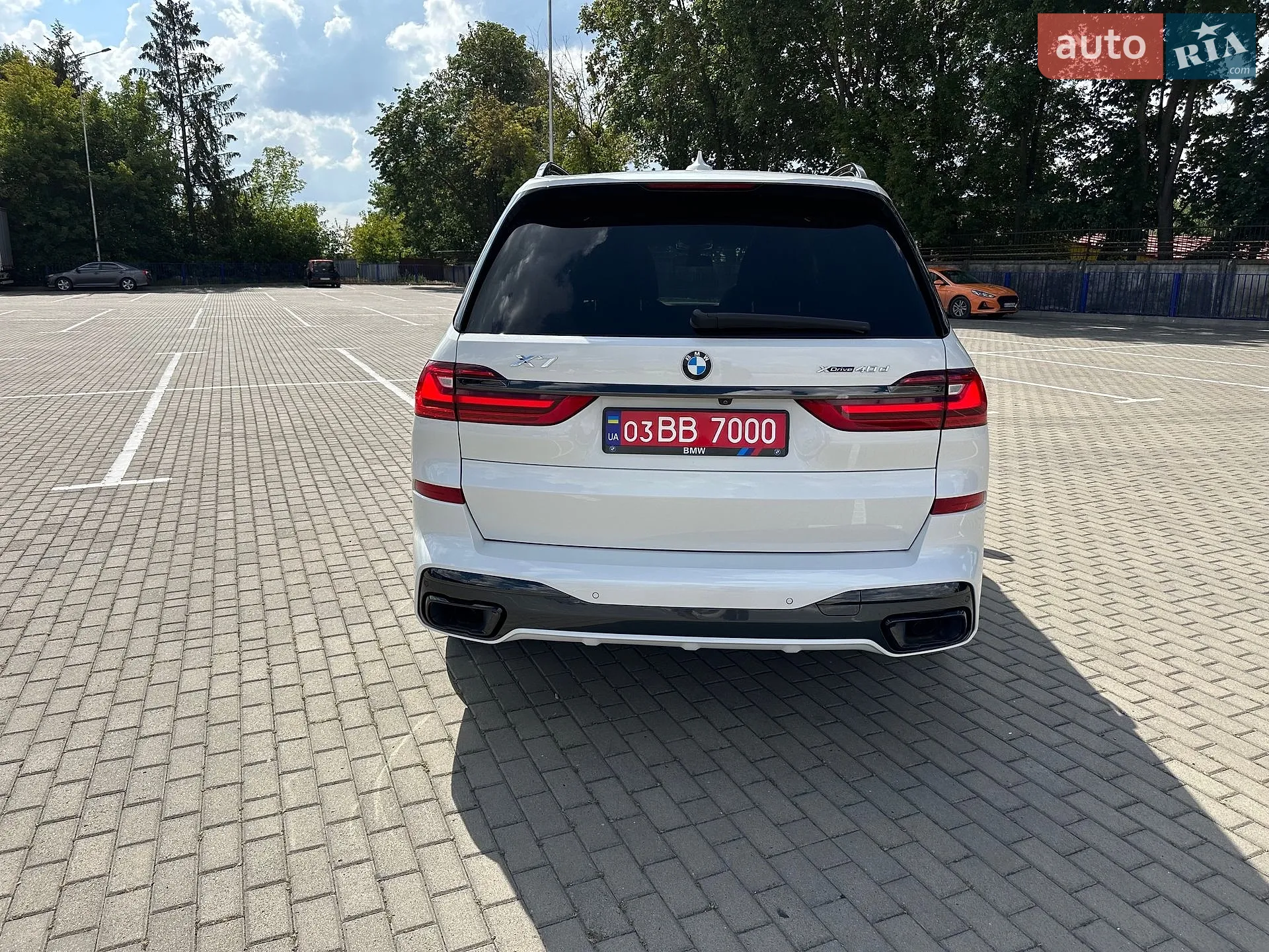 2021 BMW X7 - мініатюра 51