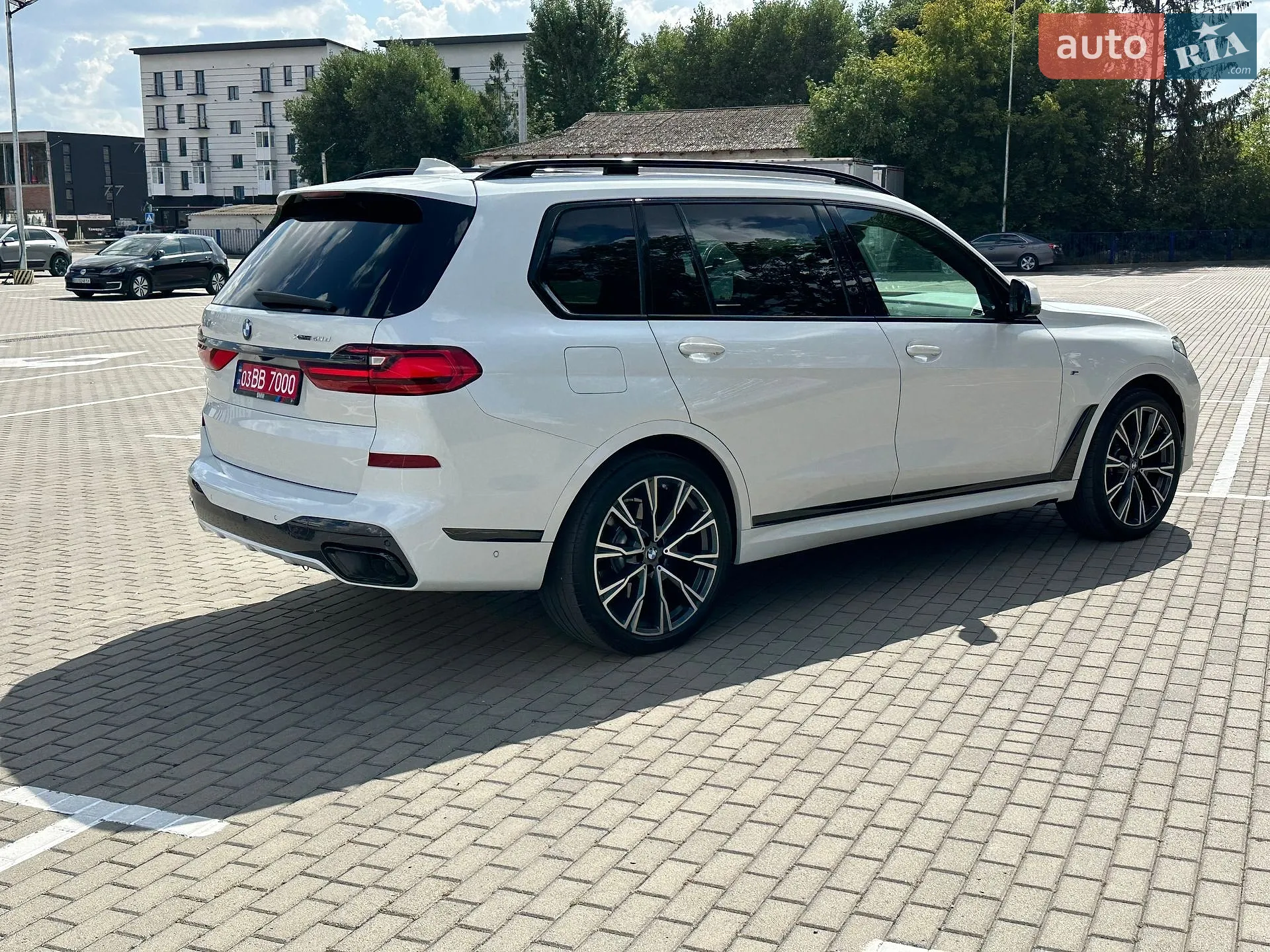 2021 BMW X7 - мініатюра 53