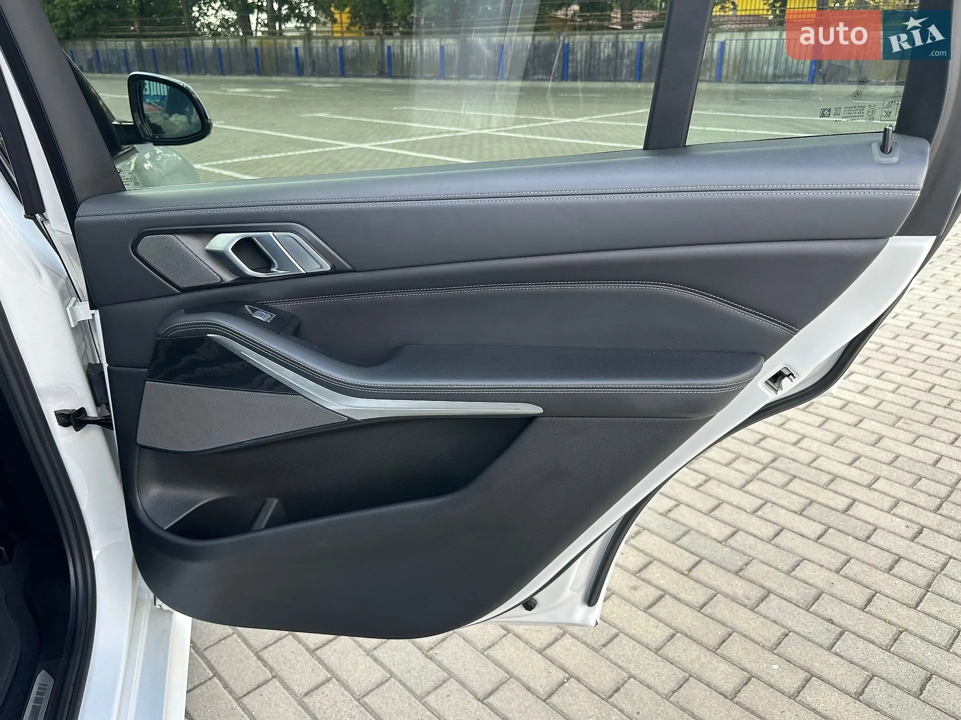 2021 BMW X7 - мініатюра 116