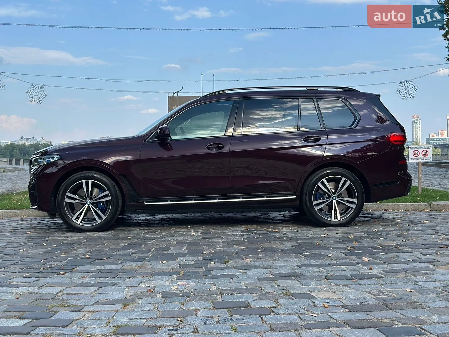 2020 BMW X7 - мініатюра 12