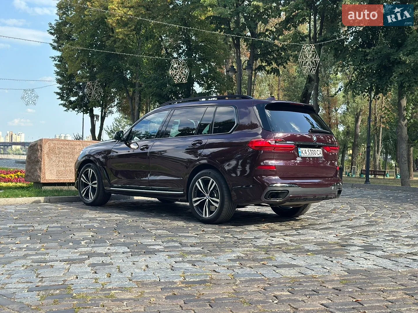 2020 BMW X7 - мініатюра 13
