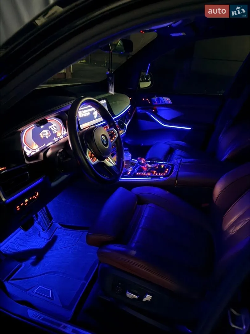2021 BMW X7 - мініатюра 34