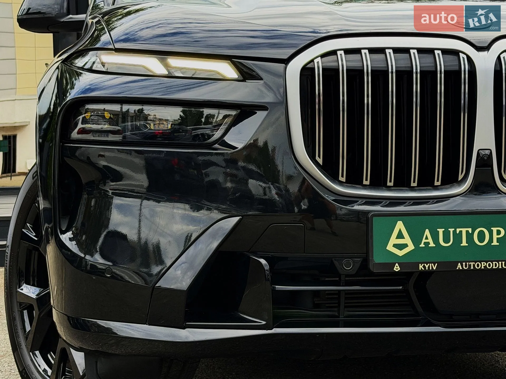 2023 BMW X7 - мініатюра 17