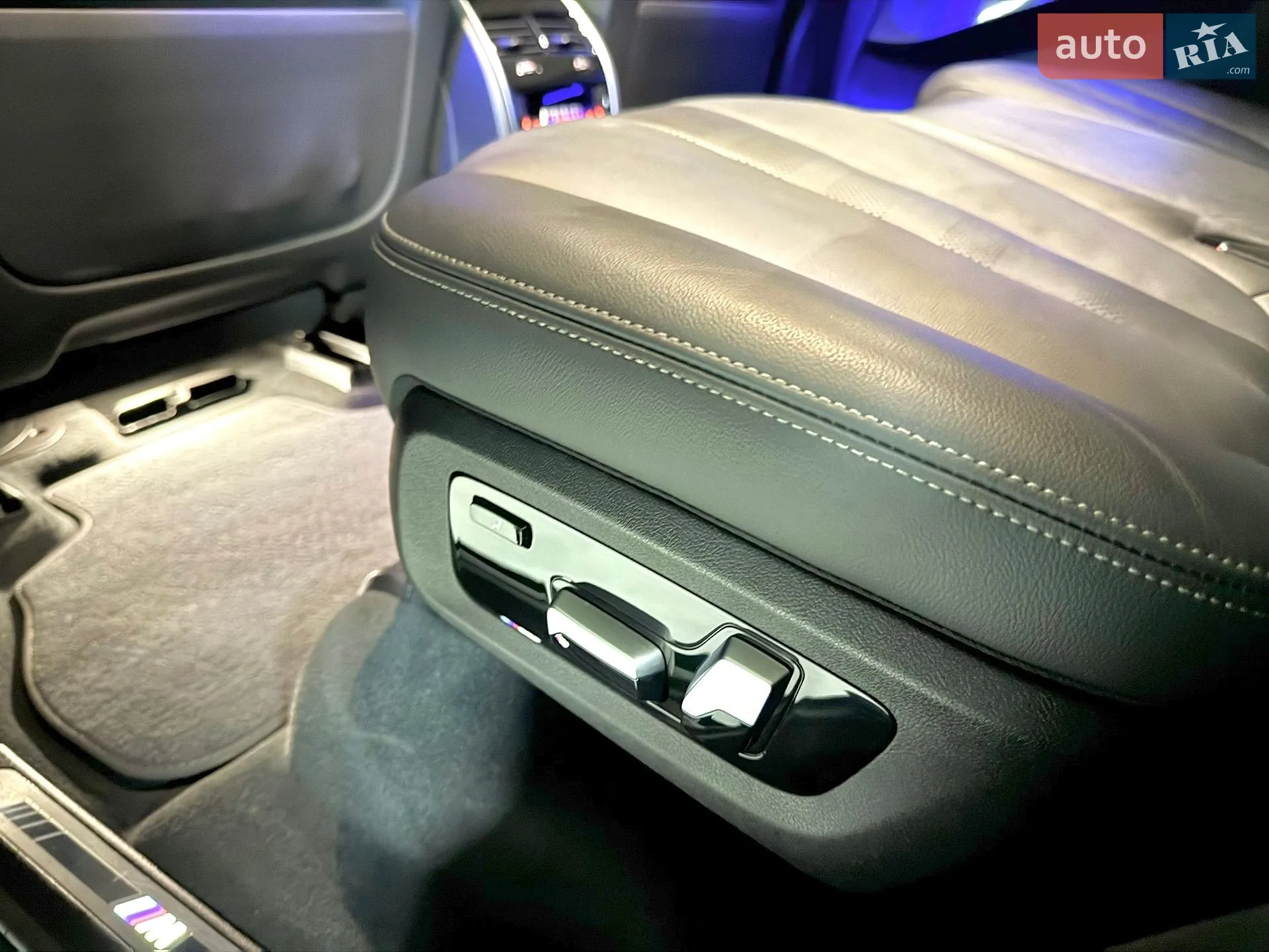 2022 BMW X7 - мініатюра 29