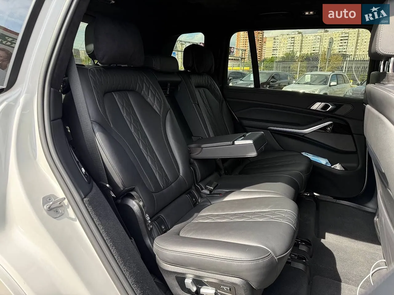 2021 BMW X7 - мініатюра 11