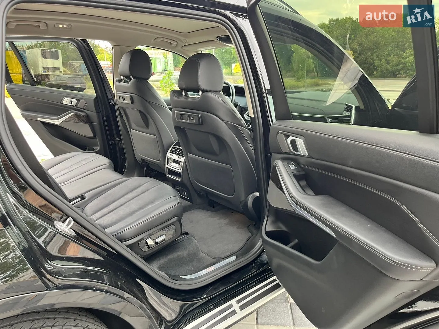 2019 BMW X7 - мініатюра 18