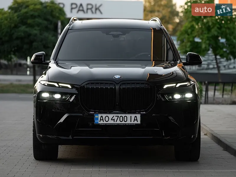 BMW X7