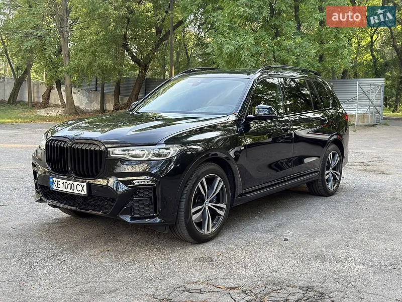 BMW X7