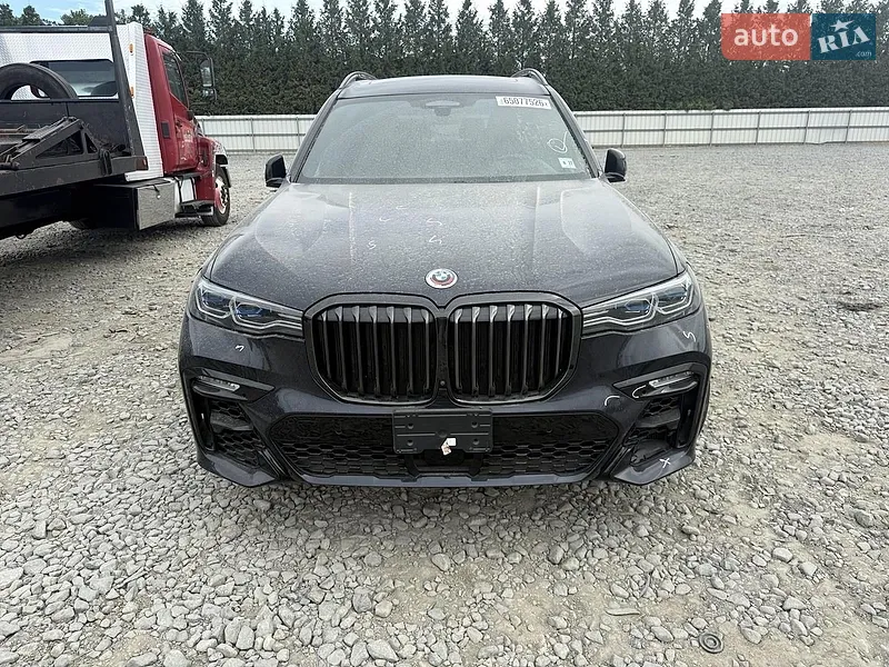 BMW X7 2022