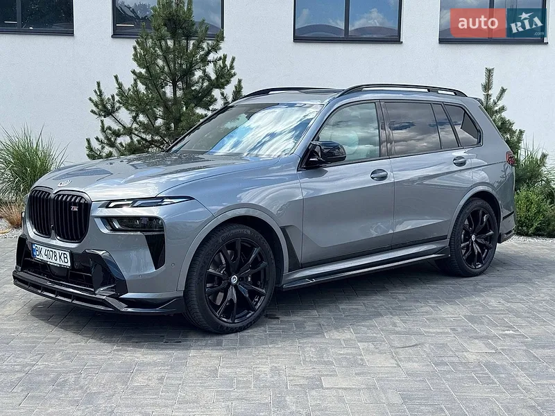 BMW X7