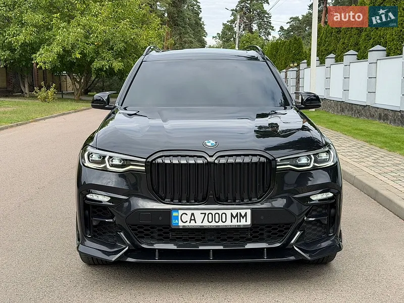 BMW X7