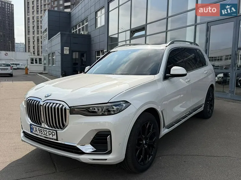 BMW X7