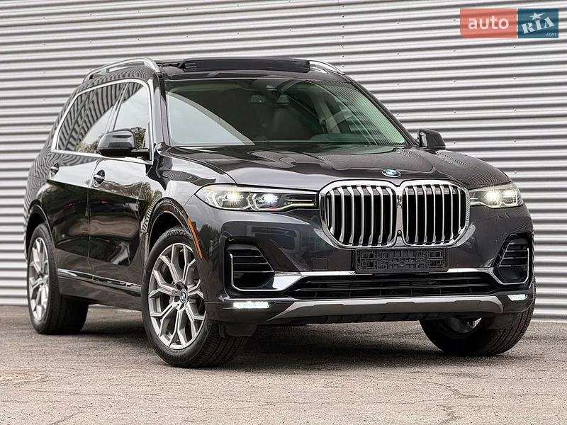 BMW X7