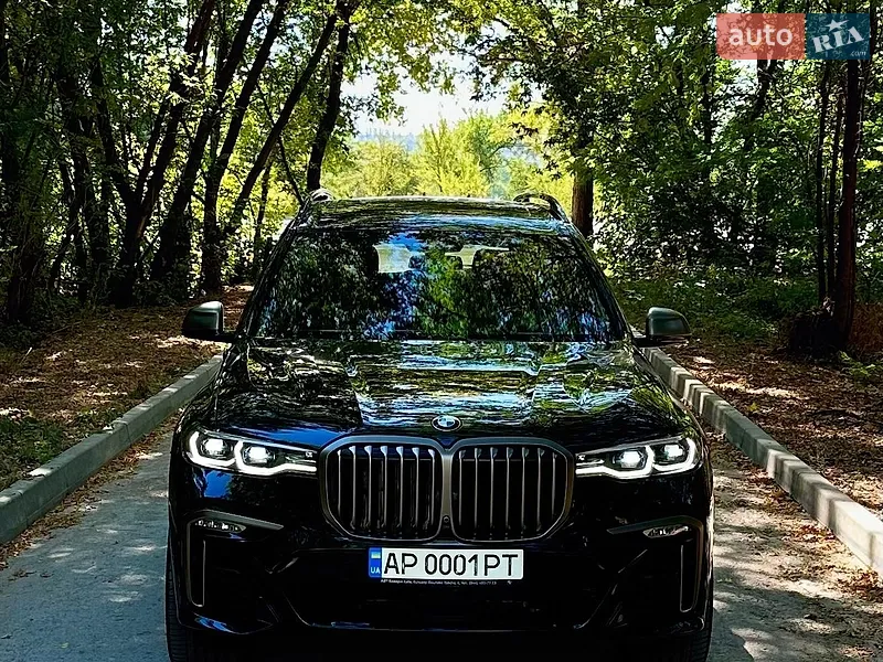 BMW X7