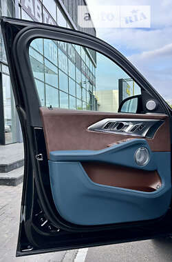 Внедорожник / Кроссовер BMW XM 2023 в 