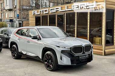 Позашляховик / Кросовер BMW XM 2023 в 