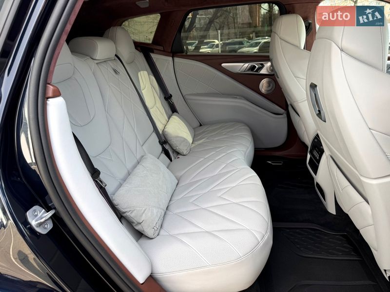 Внедорожник / Кроссовер BMW XM 2023 в Харькове