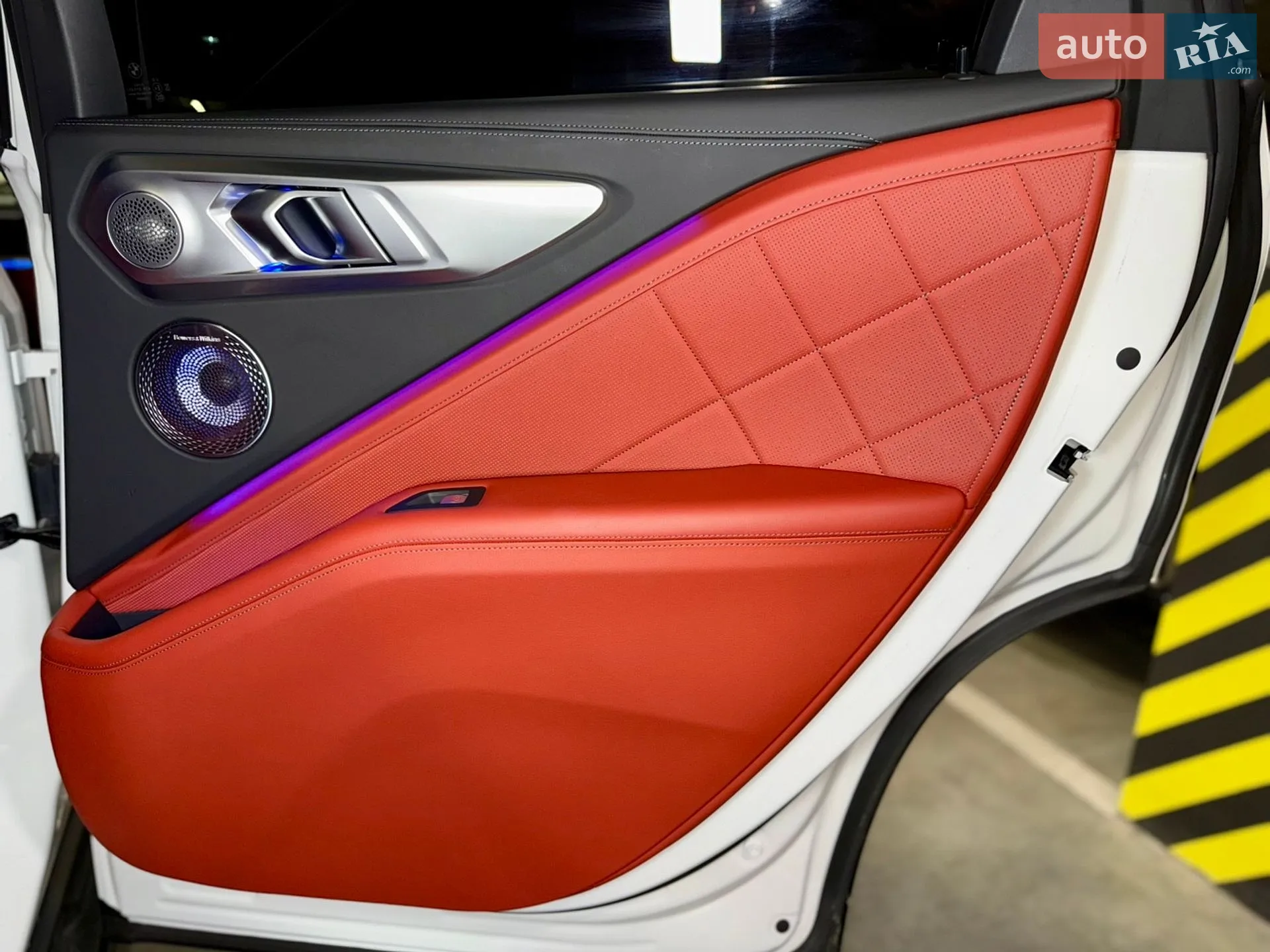 2023 BMW XM - мініатюра 38
