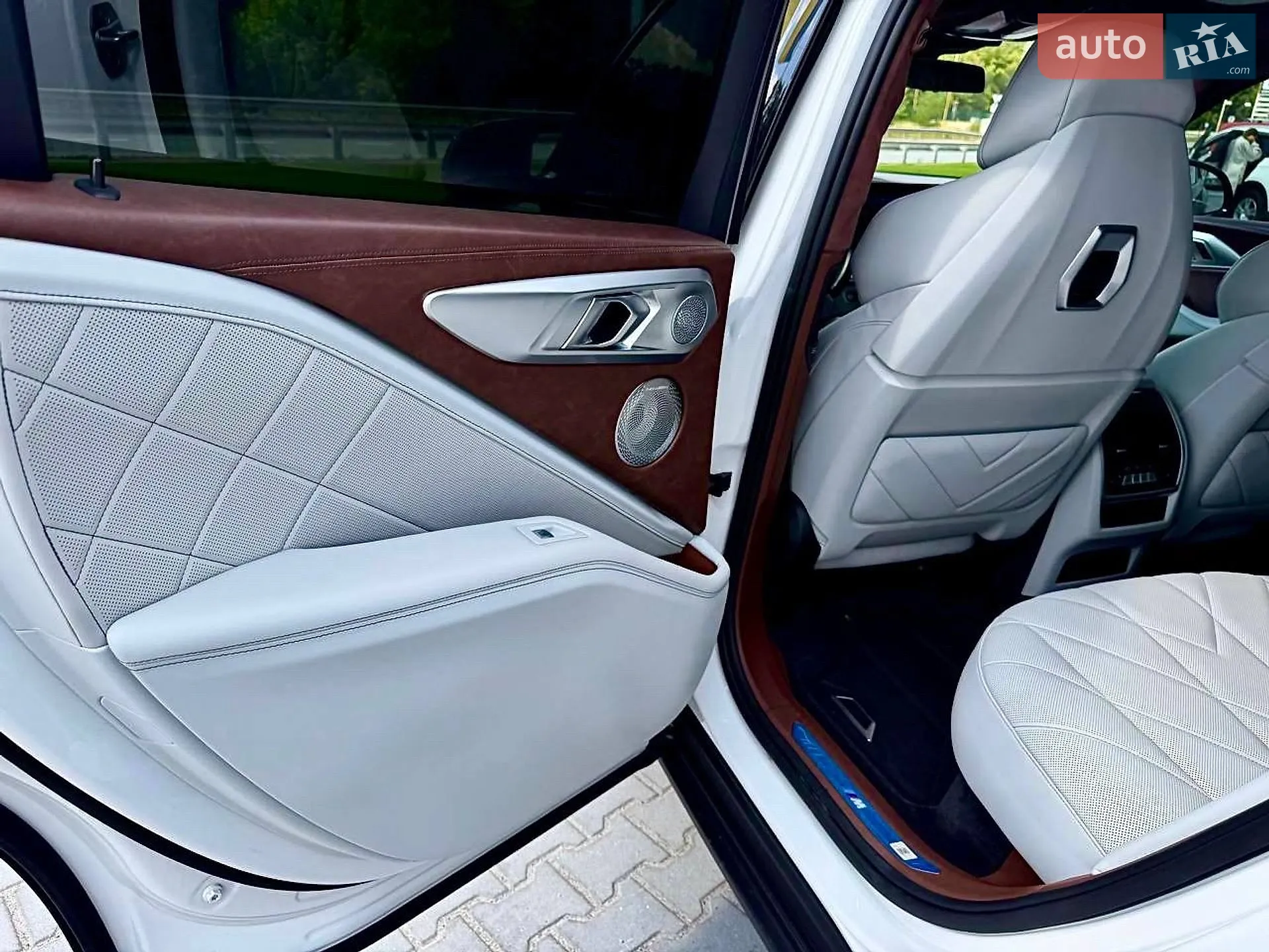 2023 BMW XM - мініатюра 35